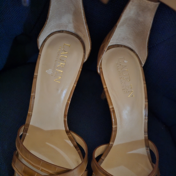 Ralph Lauren Brown Stiletto Heels with Strappy Design - Picture 8 of 9